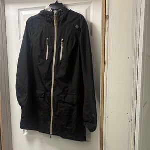 Women’s medium Pajar Canada hooded rain jacket
